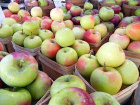 Farmer's market in Holland, Michigan Farmer's market in Holland, Michigan