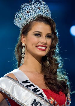 Miss Venezuela crowned Miss Universe 2009