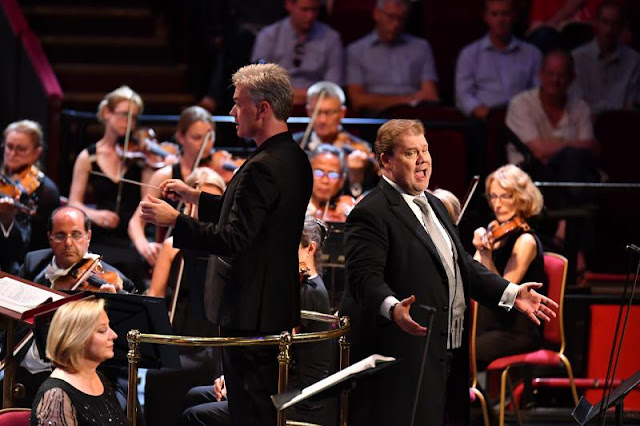 BBC Proms- Prom 18 - Edward Gardner, Stuart Skelton, BBC Symphony Orchestra (Photo  BBC / Chris Christodoulou)