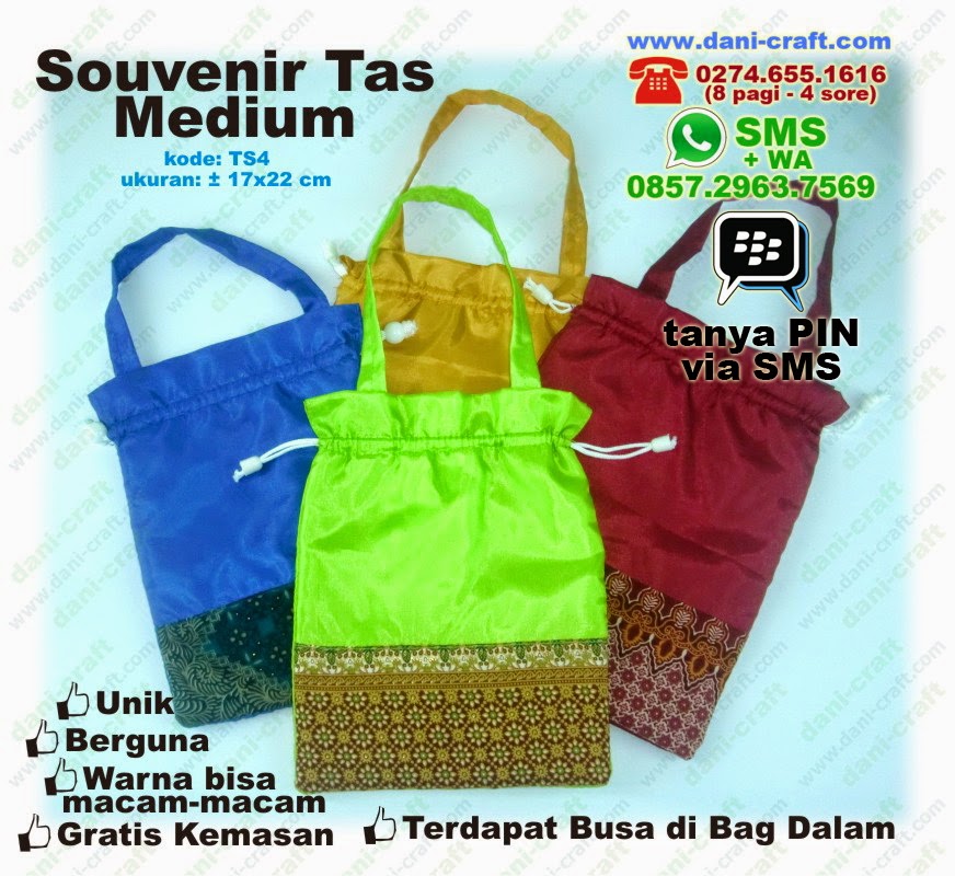  Tas Souvenir Murah Souvenir Pernikahan Unik Bermanfaat 