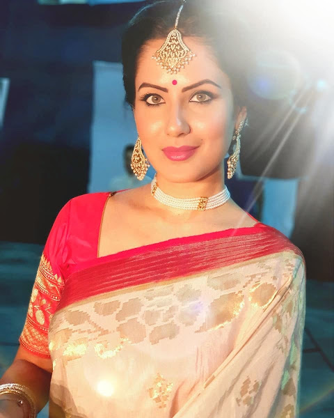 Pooja Bose Movies, News, Age, Husband, Affairs