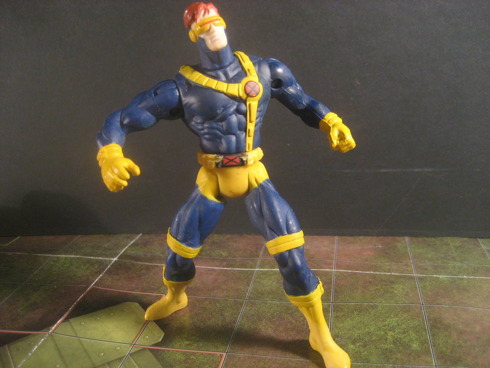 Random Happenstance: Retro Toy Week: X-Men vs. Street Fighter  Cyclopsreally?