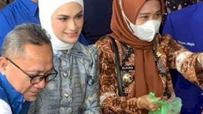 Manfaatkan Jabatan untuk Kampanyekan Anak, Zulhas Dituntut Minta Maaf