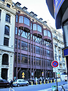 124, rue Réaumur. Immeuble Art Nouveau à structure métallique de 1904 (Arch. G.Chedanne)