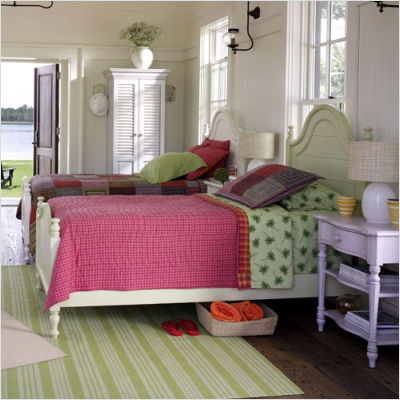 Roomstogo  on Savvy Southern Style  Fun Bedroom Ideas And A Giveaway