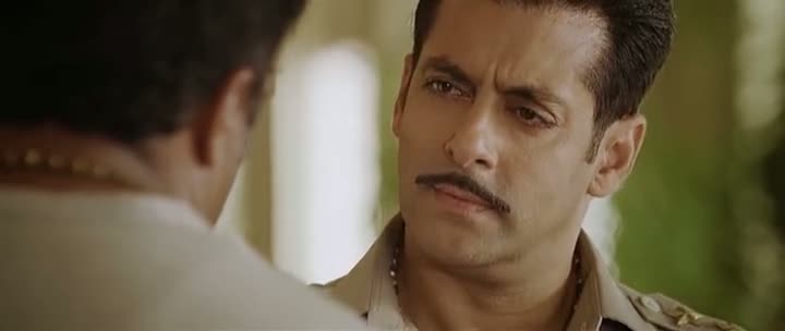 Screen Shot Of Hindi Movie Dabangg 2 2012 300MB Short Size Download And Watch Online Free at worldfree4u.com