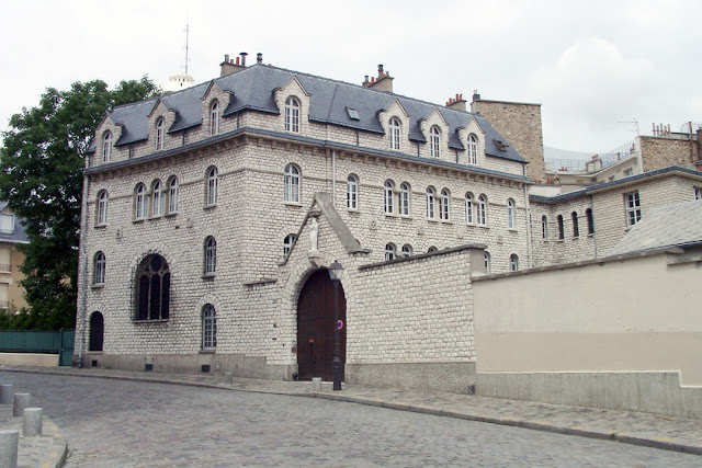 Carmel de Montmartre, Rue du Chevalier-de-La-Barre, Paris