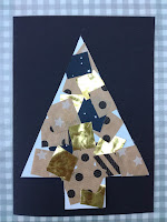 Carte de noël avec collage de papiers cadeaux dessin sapin à imprimer sapin avec collage papiers carte de noël enfant