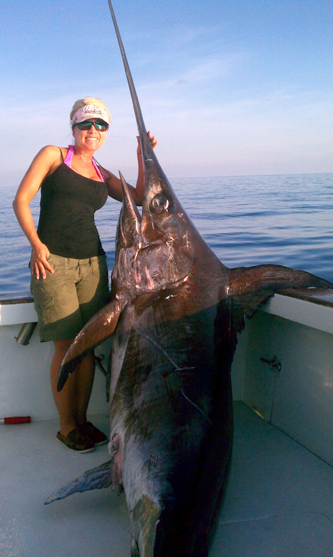 International Fishing News: USA: 455 lb Daytime Swordfish 
