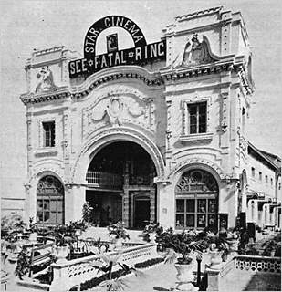 Rare Unseen Picture of Karachi Theatre