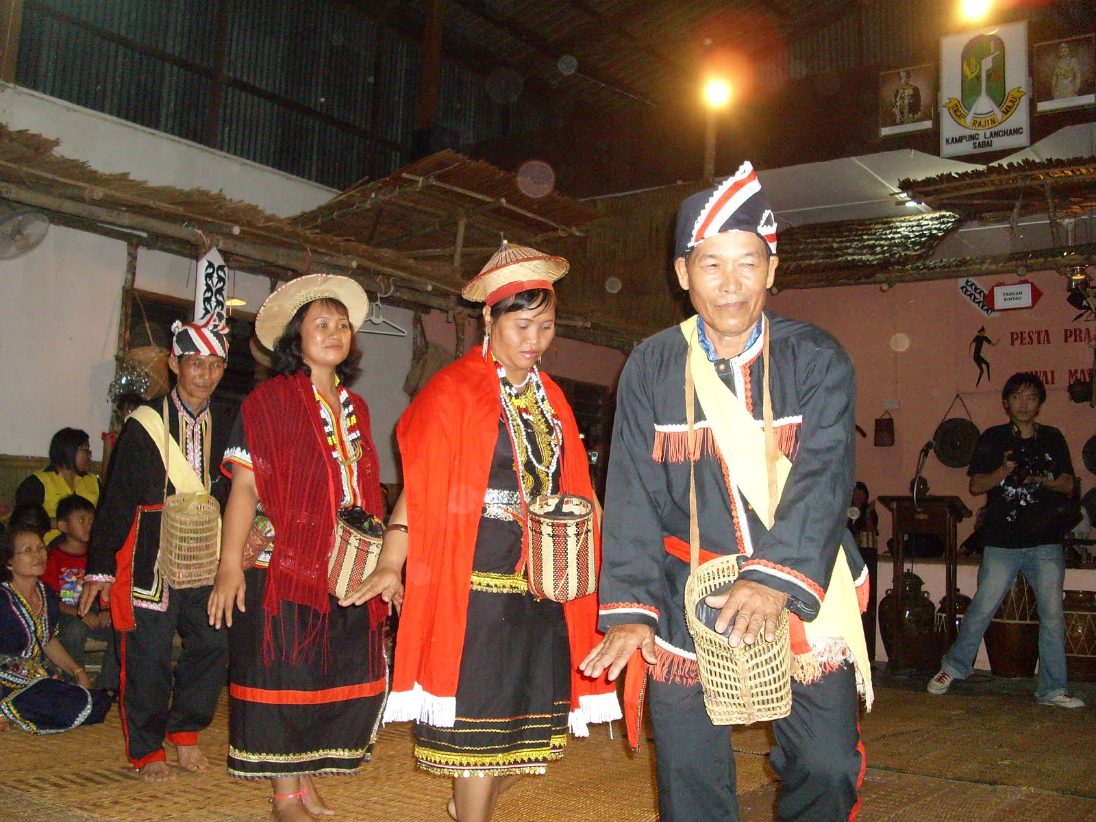 Kampung Lanchang Serian Sarawak Tradisional