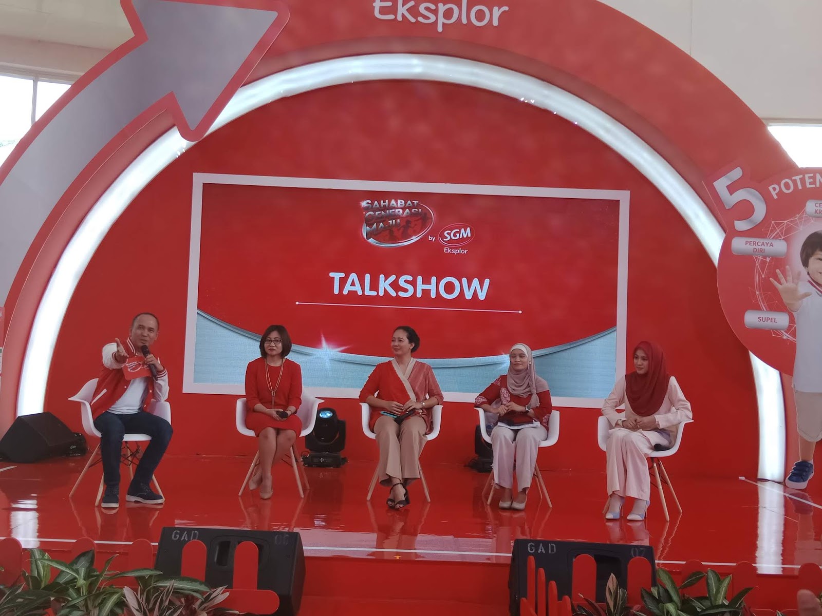 SGM Eksplore beberapa waktu lalu menggelar kegiatan Grand Final Festival Sahabat Generasi Maju di Summarecon Mall Bekasi Salah satu yang saya bikin