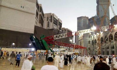 Insiden kren tumbang di masjidil haram,gambar kren tumbang di makkah,gambar ribut pasir di makkah,video kren tumbang di masjidil haram,video ribut pasir di makkah