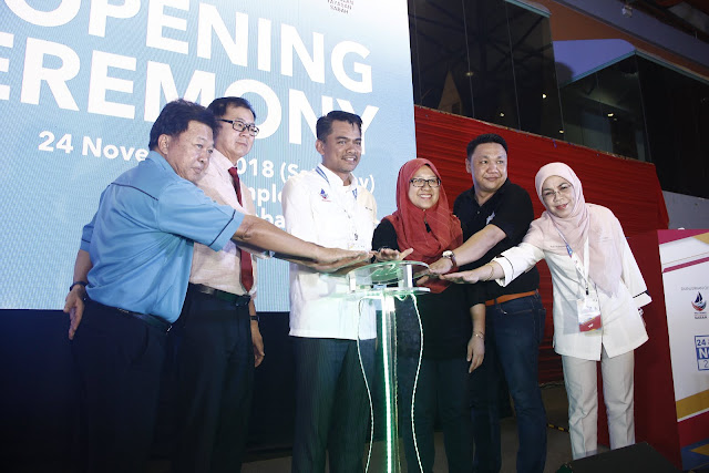 Opening ceremony; Sabah Job & Entrepreneur Fair 2018 @ Kompleks Sukan Kota Kinabalu (Likas)