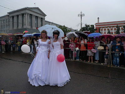 parade of brides