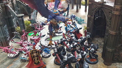 Warhammer 40k battle report: Black Templars vs Tzeentch Daemons