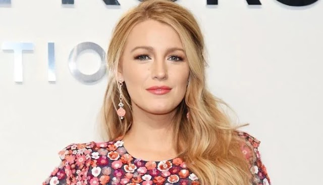 "Blake Lively's Personalized Charm: The 2022 Met Gala Dress Showcased at Kensington Palace"