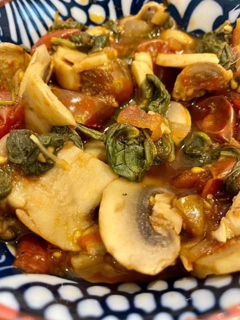 mushrooms, spinach, and tomato saute- vegan