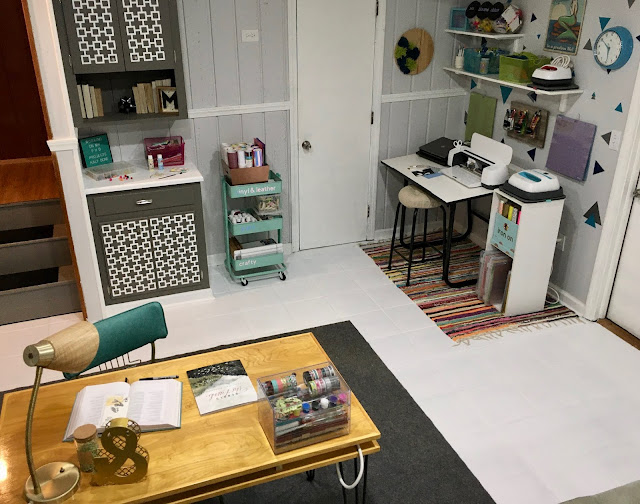 Craft room and workspace makeover for the One Room Challenge