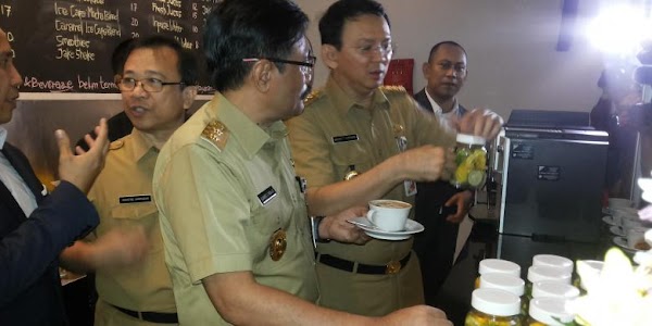 Ahok Minta Penjual Nasi Goreng Kambing Kebon Sirih Pindah ke Balai Kota