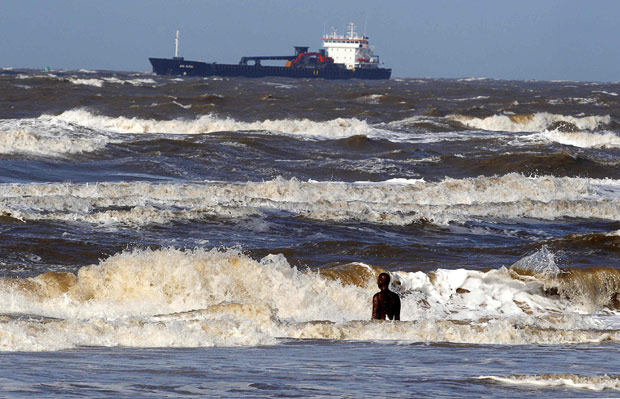 Gale Force Winds In Britain