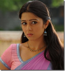 actress_charmi_beautiful_in_saree_pic