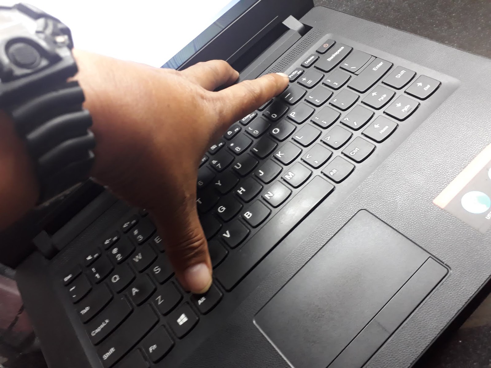 How To Print  Screen  Using Laptop  Keyboard on a Windows 10 