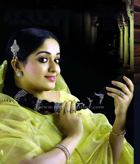 kavya madhavan hot