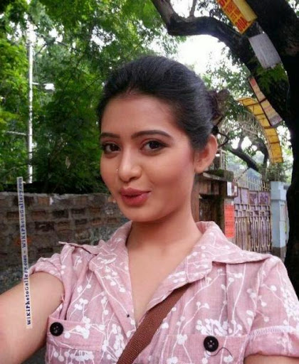 Ena-Saha-Hot-Bra-Stills