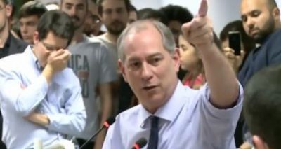 Ciro Gomes chama Michel Temer de "conspirador filho da puta" em palestra