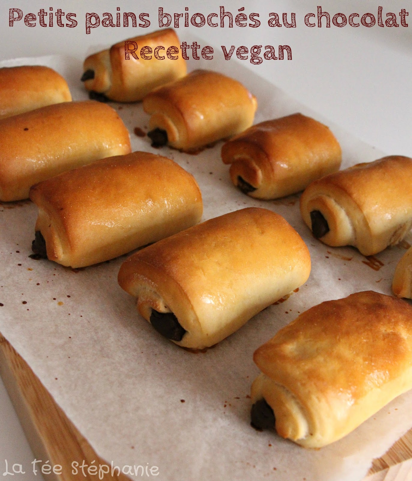 Petits Pains Brioches Au Chocolat Faits Maison Avec La Methode