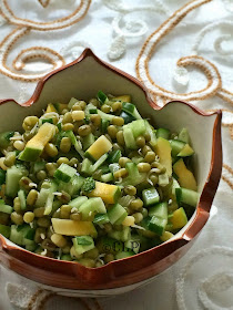 Sprouts salad without oil