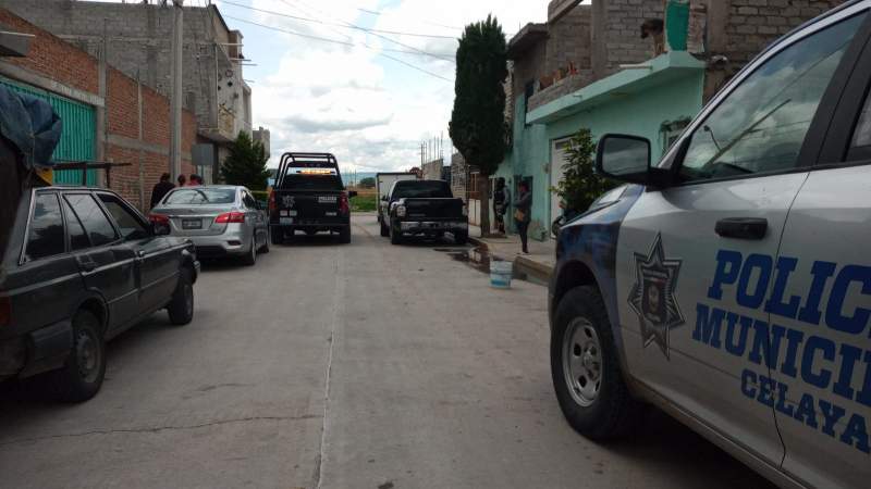 Sicarios llegan a casa de una familia en Celaya; Guanajuato y matan a la mamá, al papá y hieren a sus hijas