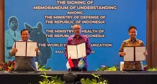 Menteri Budi G Sadikin bersama, Menhan, dan Tedros Tanda tangani Kerja Sama Pembentukan Pusat Pelatihan Kedaruratan Kesehatan