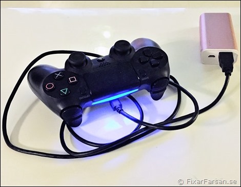Powerbank-Laddning-Dualshock-PS4-Kontroller