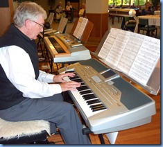 Club President, Gordon Sutherland, playing his Korg Pa1X.