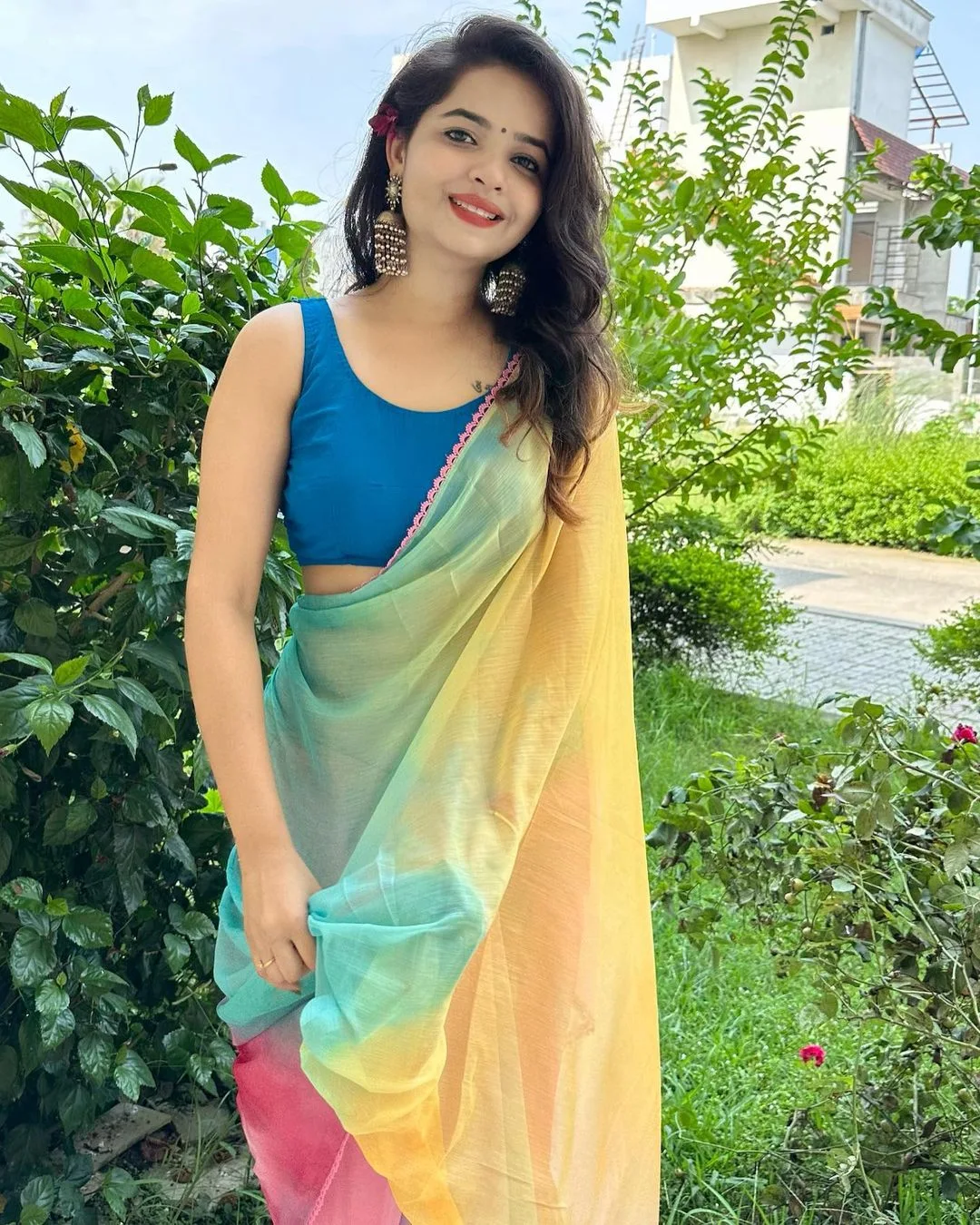 Vibhu Neha