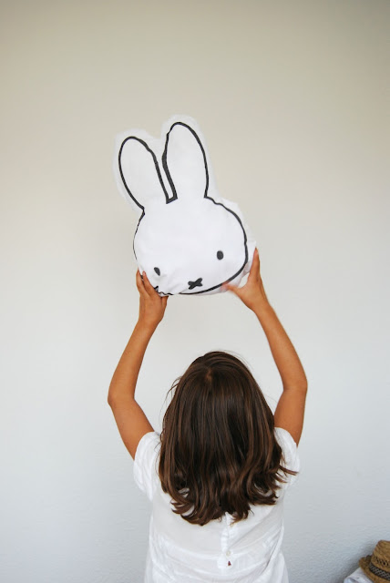 Miffy cushion DIY