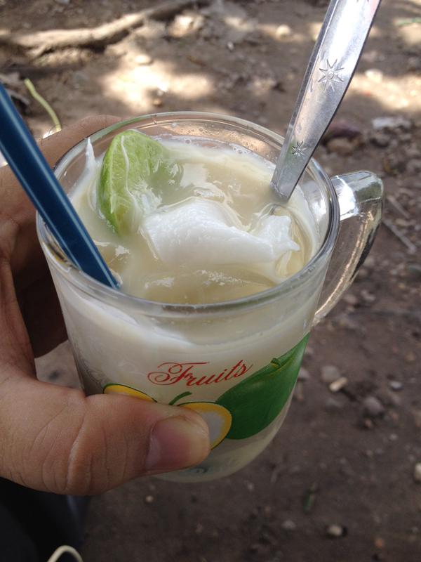 Resep minuman es kelapa muda sisiran gula merah segar nikmat