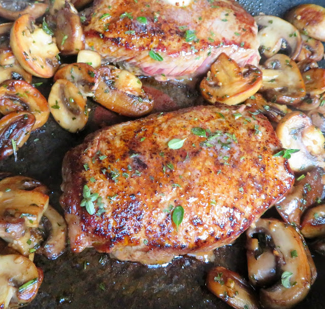 Herbed Garlic Butter Steak & Mushrooms