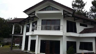 Villa Di Lembang Asri Villa Raju