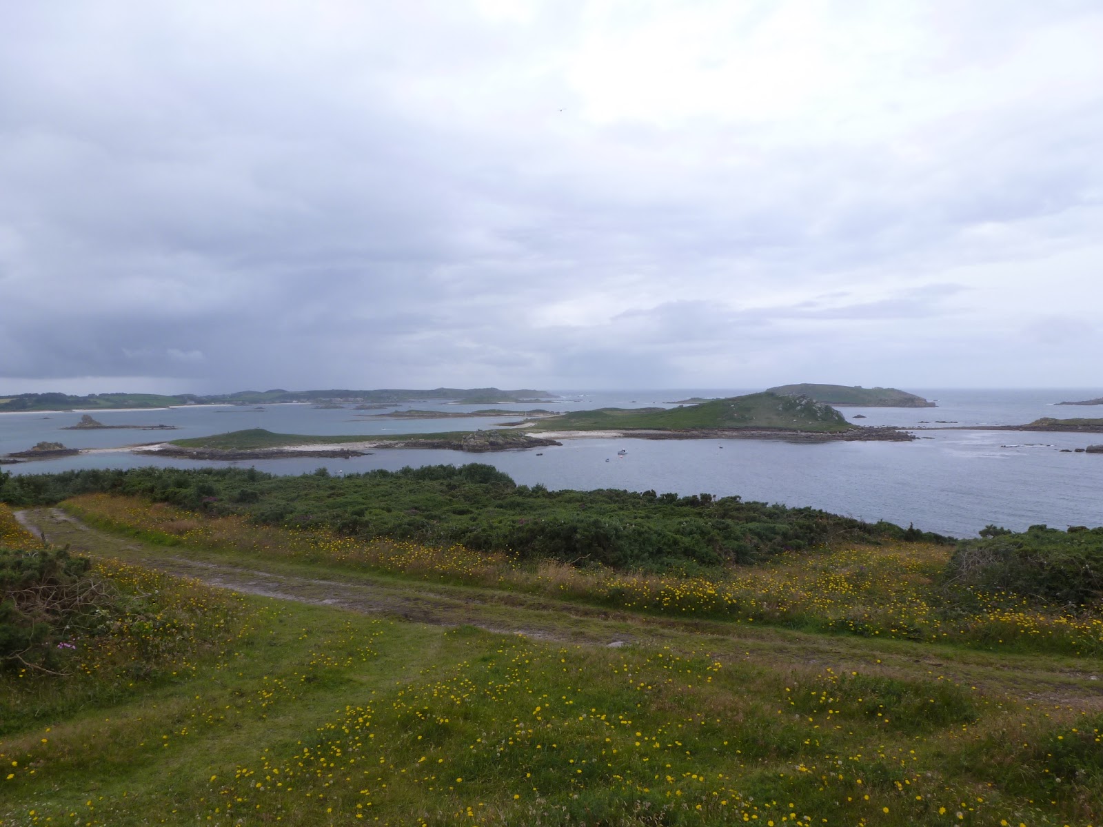 A Travel Sketch And Life In The Uk 海坊主とセント マーティンズ島 シリー諸島 Sea Goblins And St Martin S The Isles Of Scilly