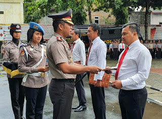 Berprestasi Ungkap Kasus, Sejumlah Anggota Polres Wonogiri Dapat Reward