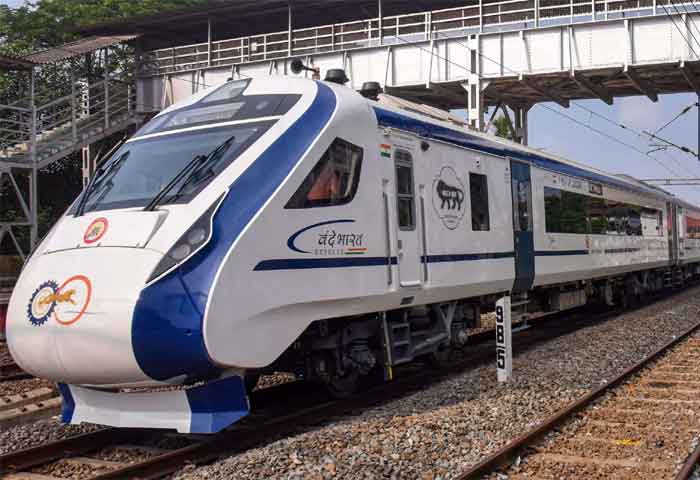 Time suggestion for 2nd Vande Bharat train for Kerala