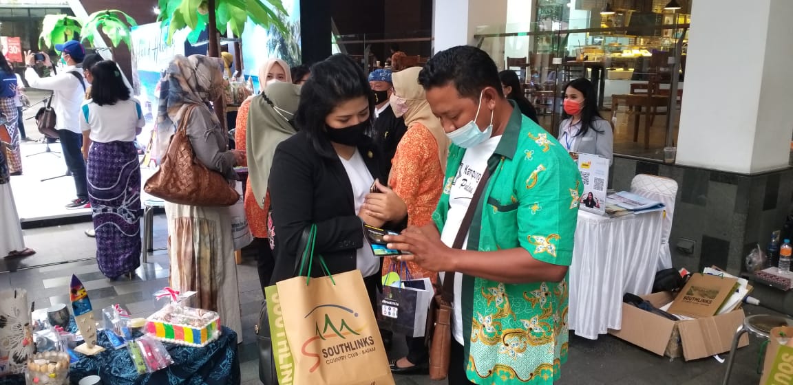 Pulau Abang Surganya Snorkeling, Disbudpar Kota Batam Mempromosikan di Cihampelas Walk