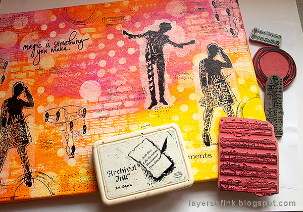 Layers of ink - Mixed Media Layers with Stencils and Stamps Canvas Tutorial by Anna-Karin Evaldsson