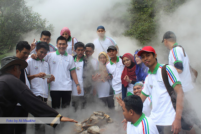 Wisata Kawah Kamojang Garut