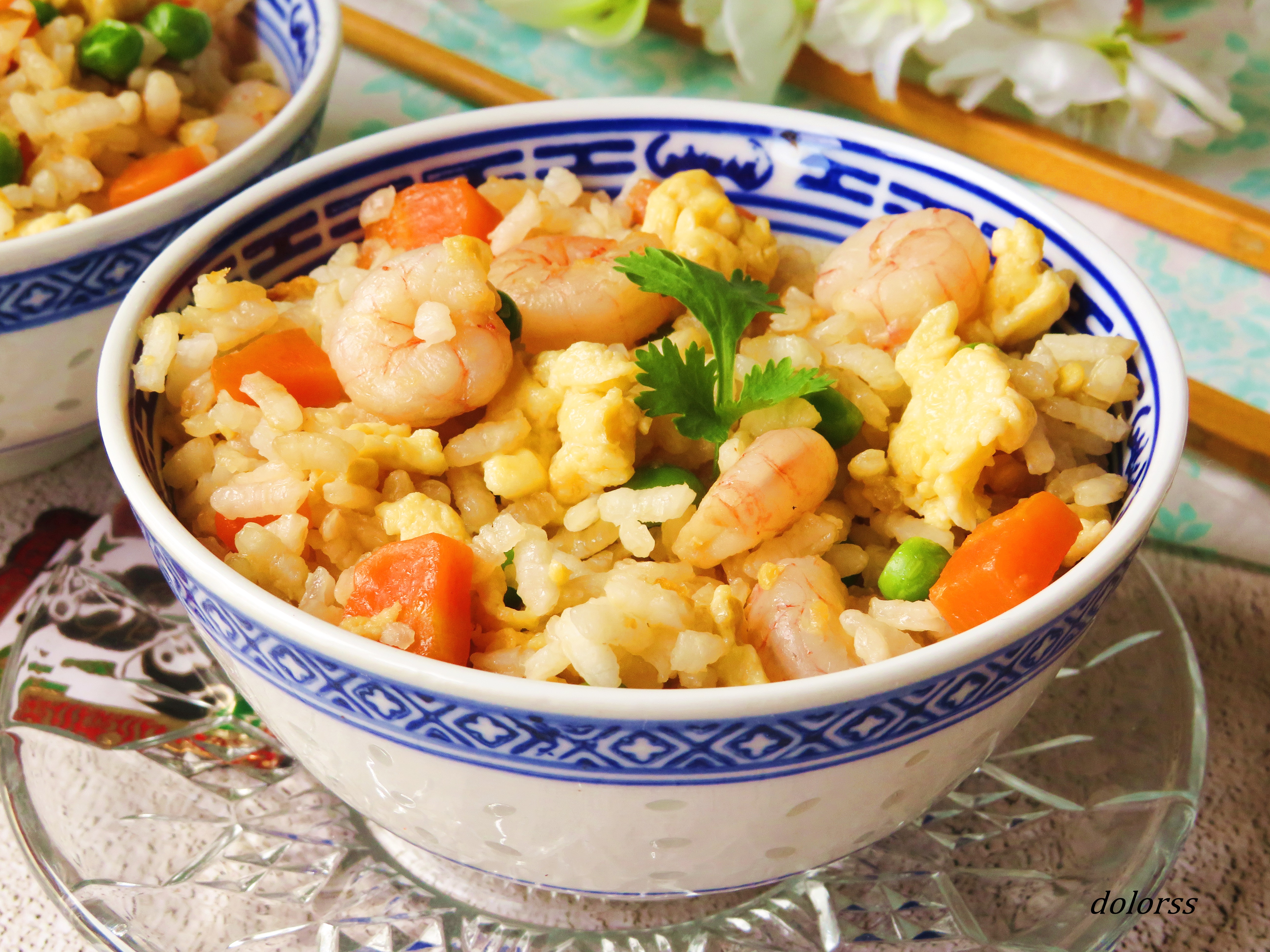 Arroz tres delicias con gambas con Arroz SOS Clásico