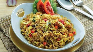 Begini Cara Masak Nasi Goreng dengan Bumbu Indofood Supaya Lebih Lezat