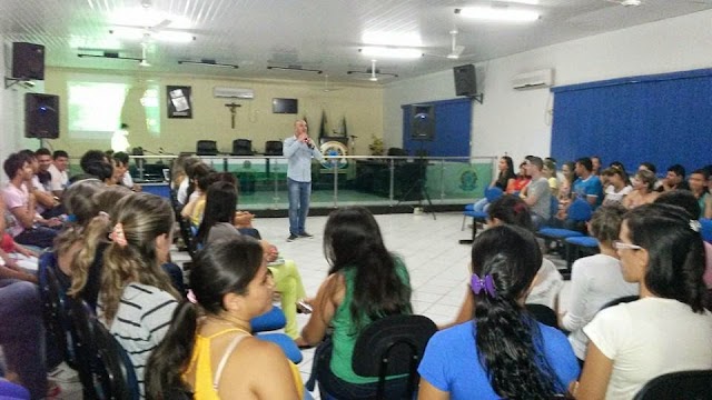 Empreendedores participam de palestra sobre A Gentileza no Atendimento e Vendas